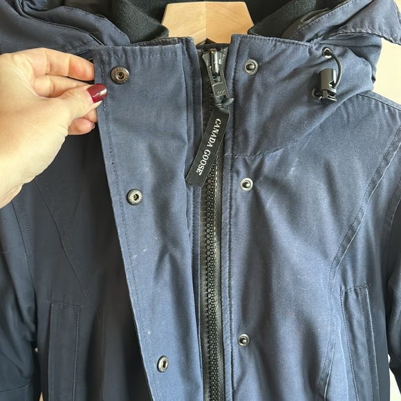 Canada Goose Navy Parka - Picture 3 of 11